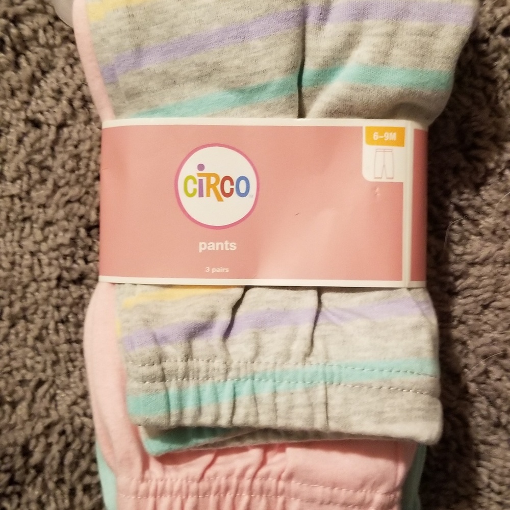 🆕️NWT Circo Baby Leggings